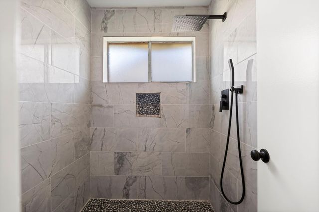 16734 Summer Dew Lane, Houston, TX 77095