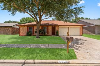 16734 Summer Dew Lane, Houston, TX 77095