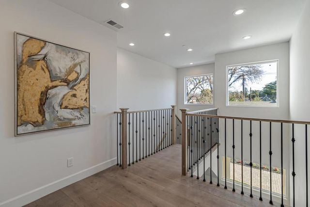 304308 Redwood Avenue, Redwood City, CA 94061