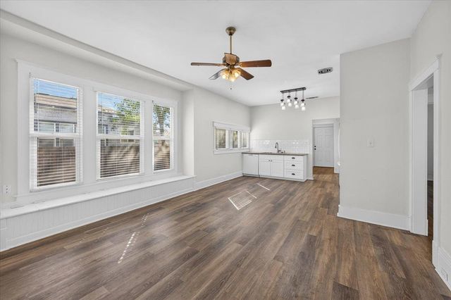 720 E Dudley Avenue, Fresno, CA 93728
