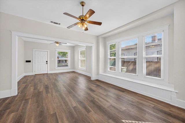 720 E Dudley Avenue, Fresno, CA 93728