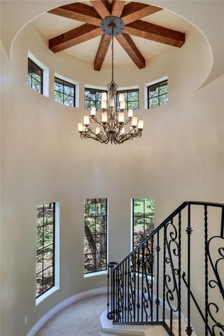 17408 Regatta View DR, Jonestown, TX 78645