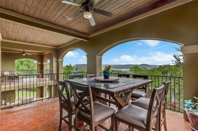 17408 Regatta View DR, Jonestown, TX 78645
