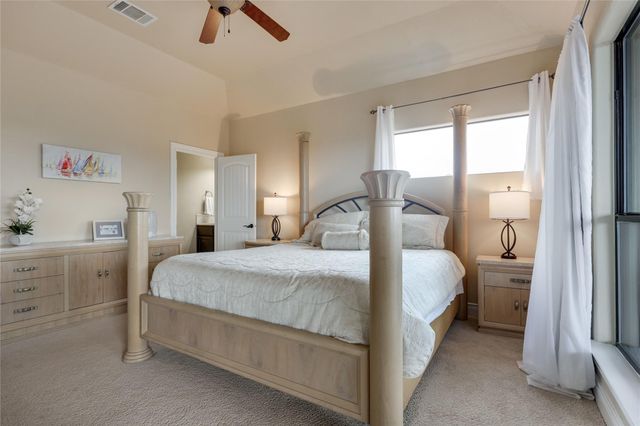 17408 Regatta View DR, Jonestown, TX 78645