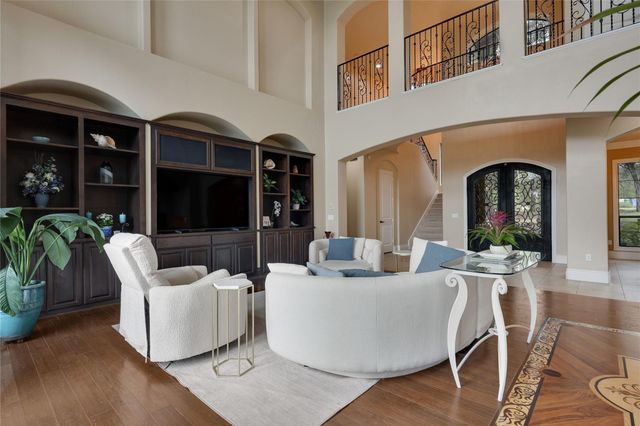 17408 Regatta View DR, Jonestown, TX 78645