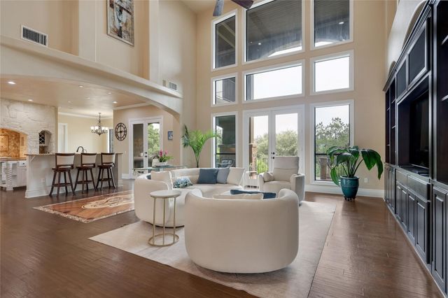 17408 Regatta View DR, Jonestown, TX 78645