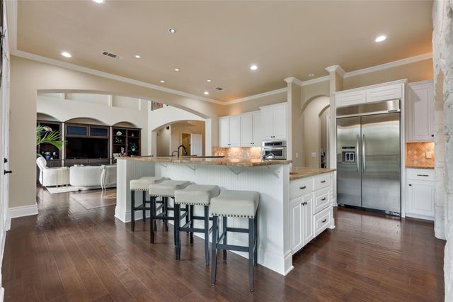 17408 Regatta View DR, Jonestown, TX 78645