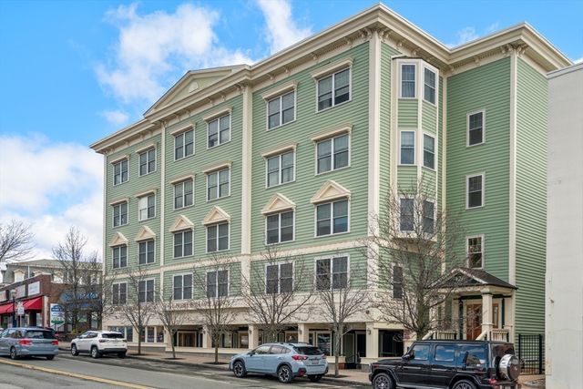 426 Main Street 205, Stoneham, MA 02180