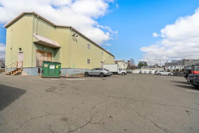 426 Main Street 205, Stoneham, MA 02180