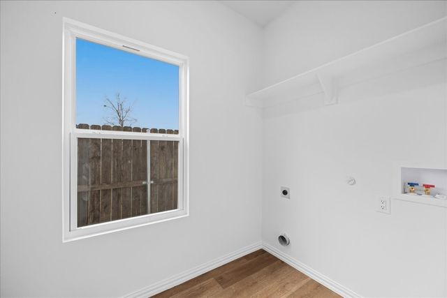 2801 Mount Horum Way, Fort Worth, TX 76105