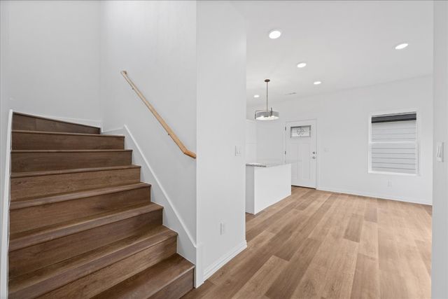 2801 Mount Horum Way, Fort Worth, TX 76105