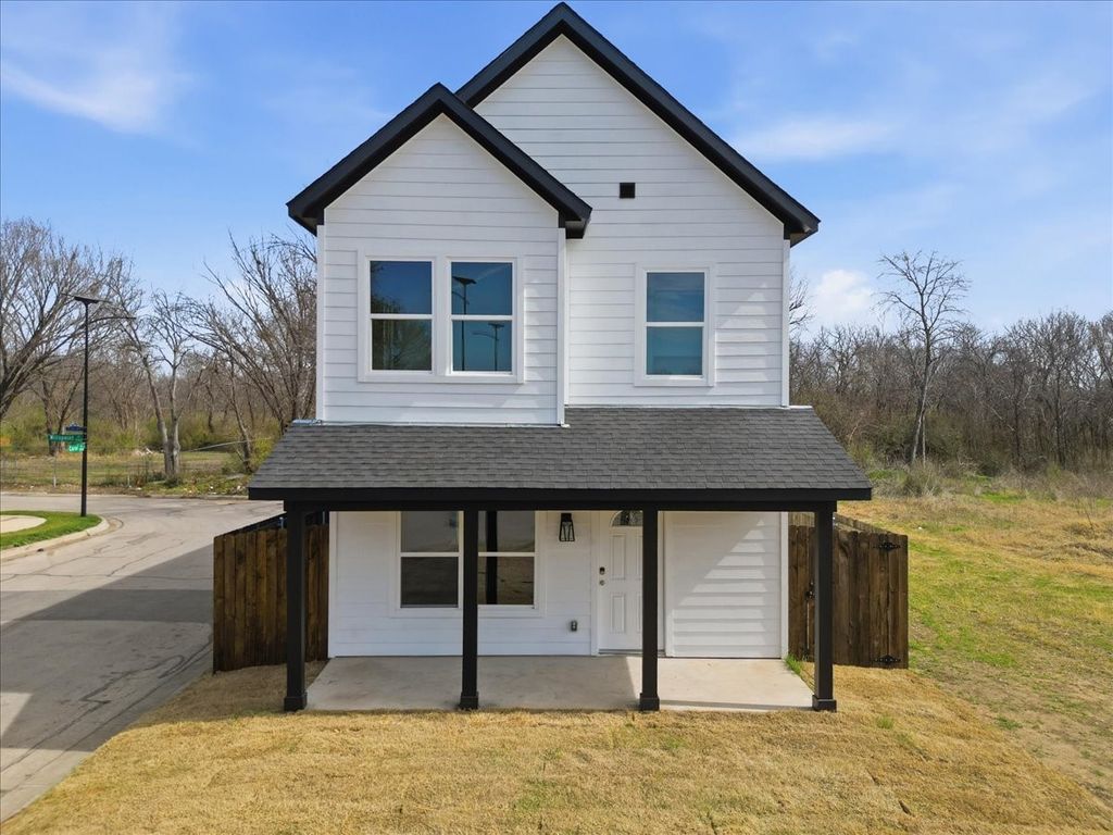 2801 Mount Horum Way, Fort Worth, TX 76105