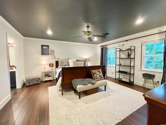 11 Riverwood Place, Maumelle, AR 72113