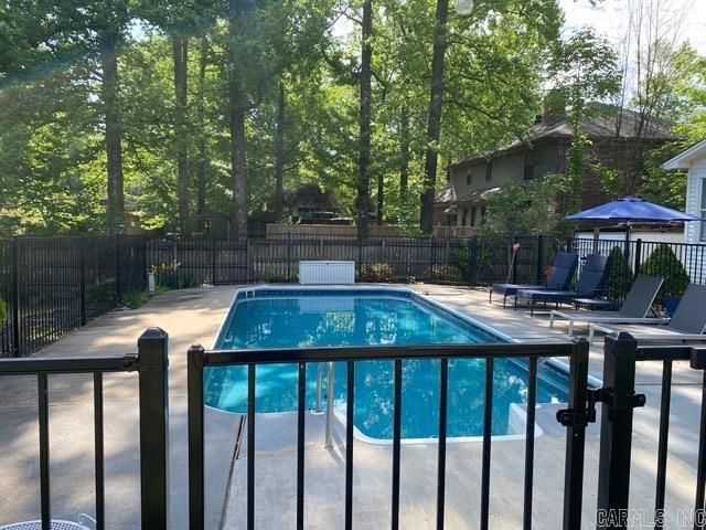 11 Riverwood Place, Maumelle, AR 72113
