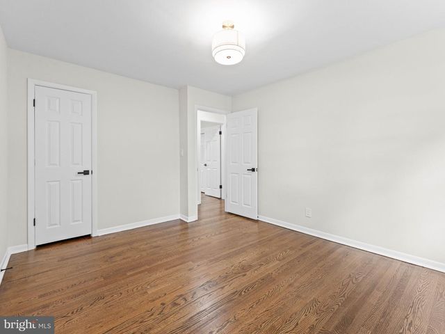20 ROCKLAND RD, Ewing, NJ 08618