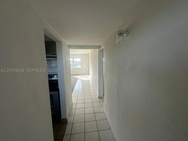 18700 NE 3rd Ct 626, Miami, FL 33179