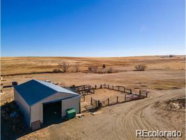 39633 E 160th Ave, Keenesburg, CO 80643