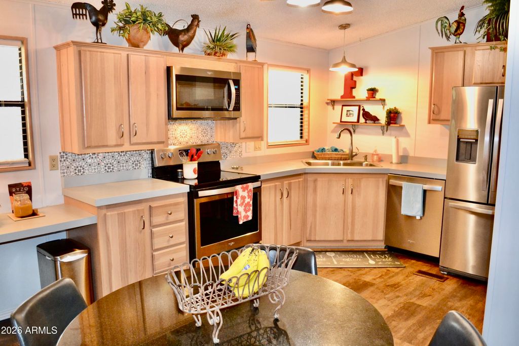 19802 N 32ND Street 19, Phoenix, AZ 85050 — photo 2