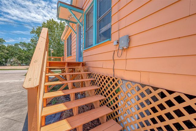1502 Main Street, Seabrook, TX 77586