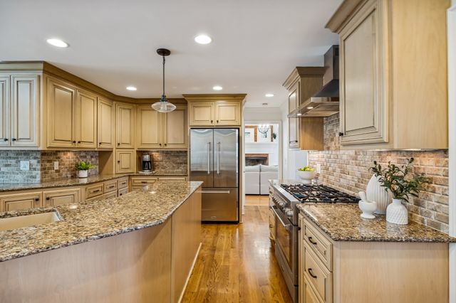 1234 Windsor Dr, Gallatin, TN 37066