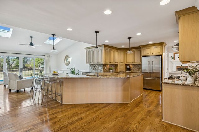 1234 Windsor Dr, Gallatin, TN 37066