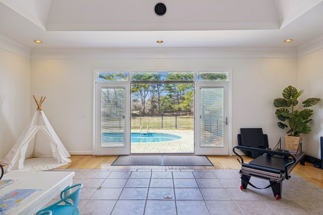 1234 Windsor Dr, Gallatin, TN 37066