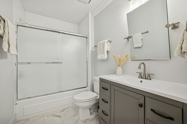 1234 Windsor Dr, Gallatin, TN 37066