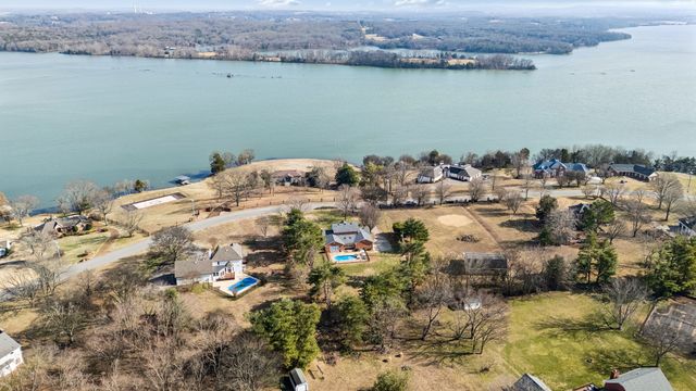 1234 Windsor Dr, Gallatin, TN 37066