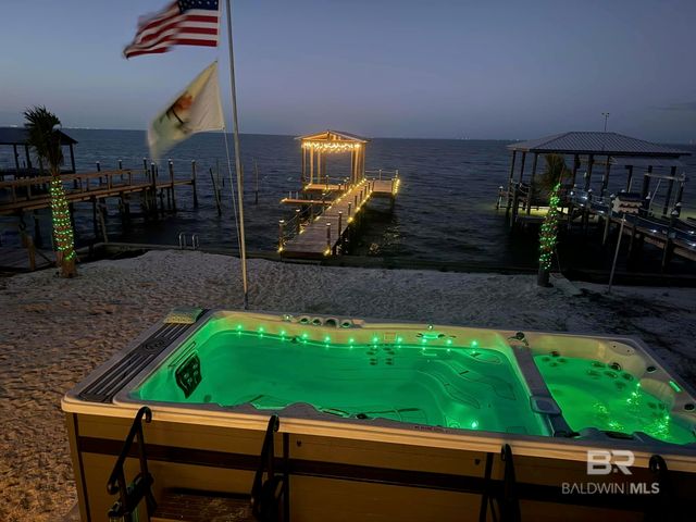 8205 Gulf Beach Lane, Gulf Shores, AL 36542