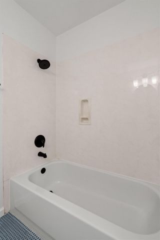 537 Rockhurst ST, Buda, TX 78610