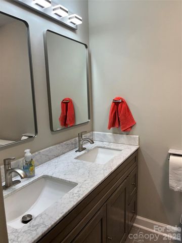 6525 Thamesmead Lane, Mint Hill, NC 28227