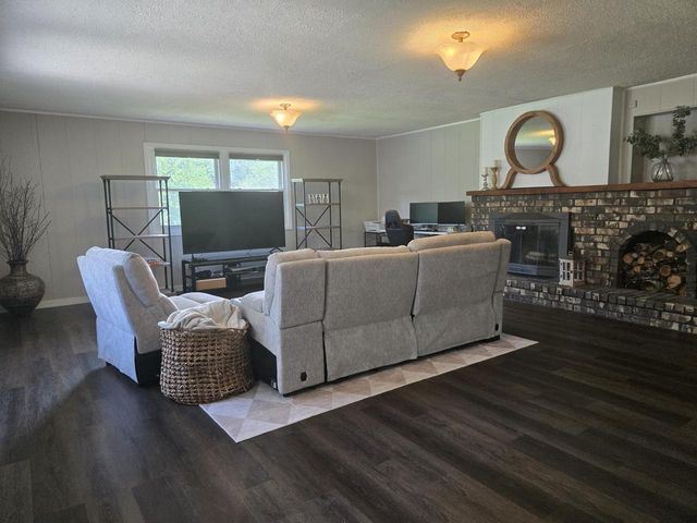 N71W13776 Nicolet COURT, Menomonee Falls, WI 53051