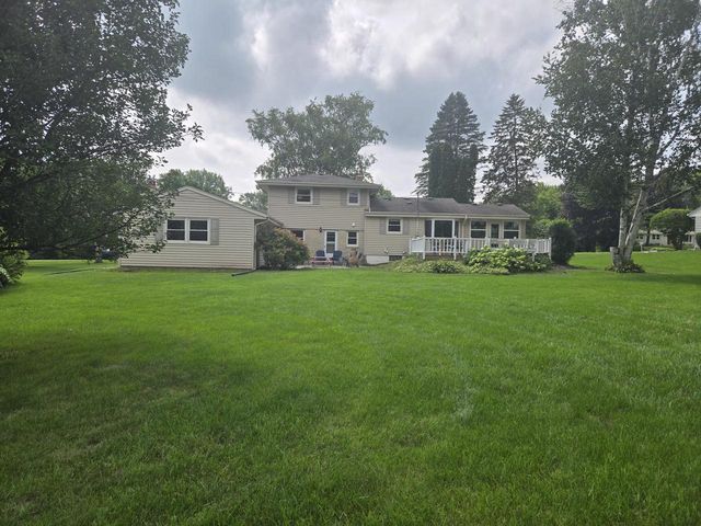 N71W13776 Nicolet COURT, Menomonee Falls, WI 53051