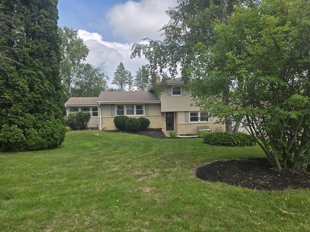 N71W13776 Nicolet COURT, Menomonee Falls, WI 53051
