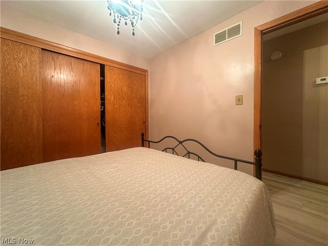 1525 Bellvue Drive, Niles, OH 44446