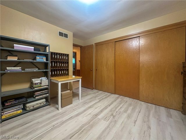 1525 Bellvue Drive, Niles, OH 44446