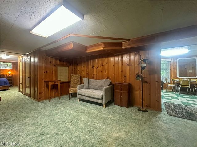 1525 Bellvue Drive, Niles, OH 44446