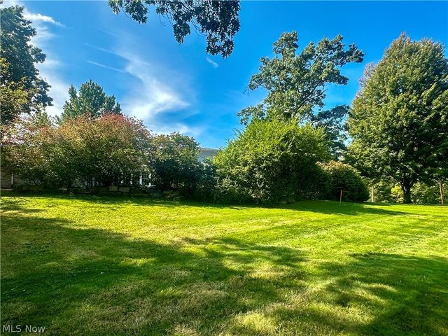 1525 Bellvue Drive, Niles, OH 44446