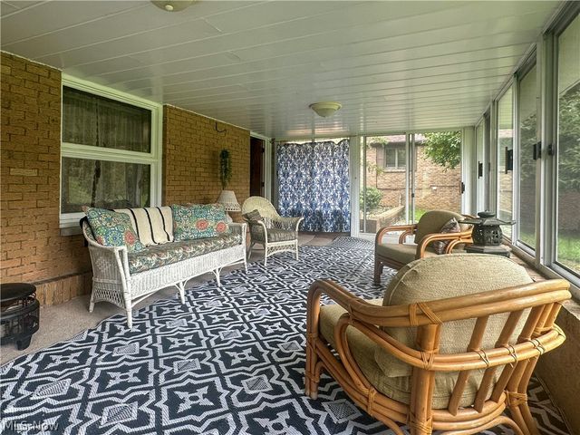 1525 Bellvue Drive, Niles, OH 44446