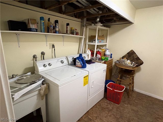 3895 Ayrshire Drive, Youngstown, OH 44511