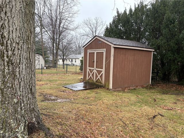 3895 Ayrshire Drive, Youngstown, OH 44511