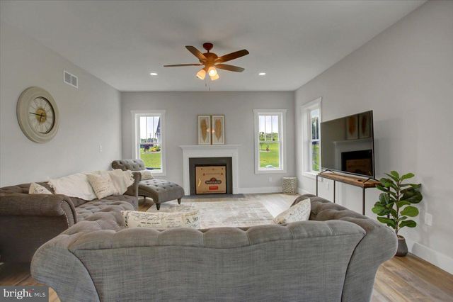 6 SUEBECCA DRIVE, Carlisle, PA 17013