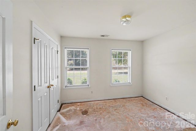 6213 Nevin Road, Charlotte, NC 28262