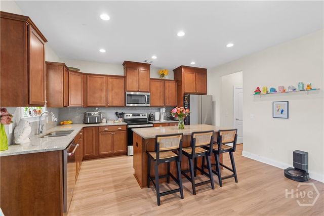 188 Laguna Way, Savannah, GA 31405
