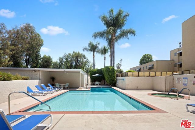 14050 Magnolia Boulevard 316, Sherman Oaks, CA 91423