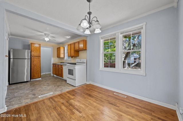 700 Henderson Drive, Jacksonville, NC 28540