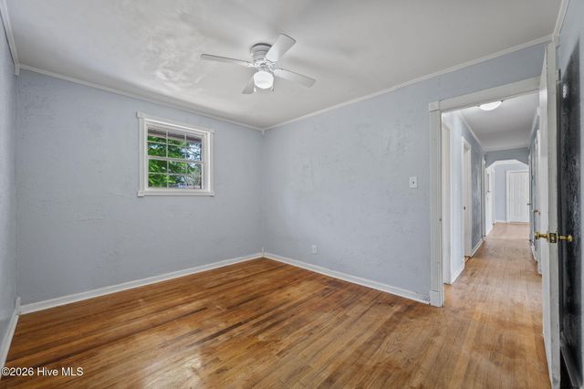 700 Henderson Drive, Jacksonville, NC 28540