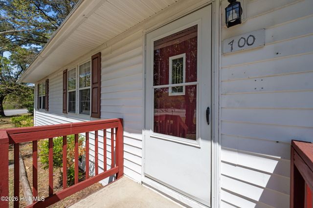 700 Henderson Drive, Jacksonville, NC 28540