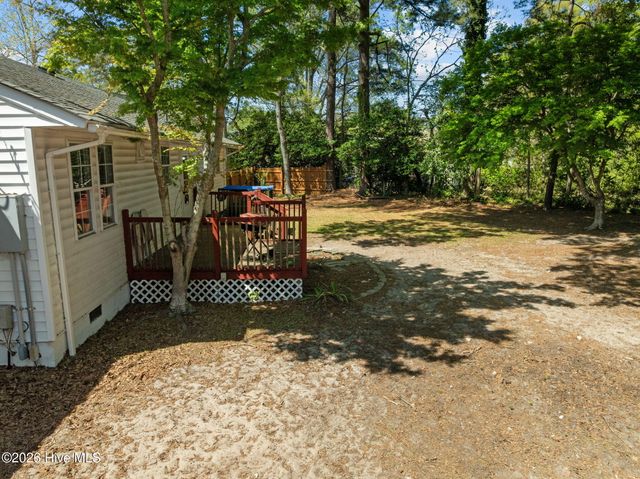 700 Henderson Drive, Jacksonville, NC 28540