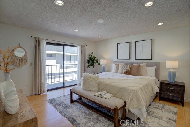 205 Violet D, Monrovia, CA 91016